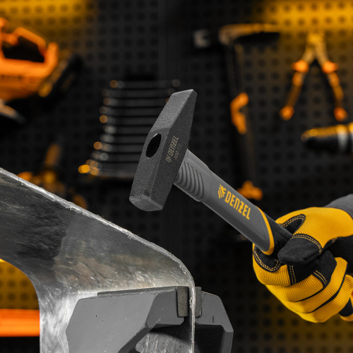 Молоток слесарный, 400 г, кованый, фибергласовая рукоятка c TPR покрытием Denzel по ценам производителя в Воронеже с доставкой по всей России