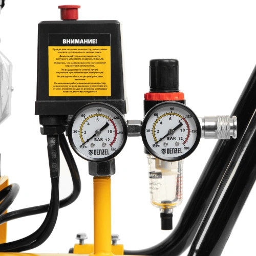 Компрессор безмасляный, малошумный DLS 1800/100,1800 Вт, 3x600, 100 л, 345 л/мин Denzel по ценам производителя в Воронеже с доставкой по всей России