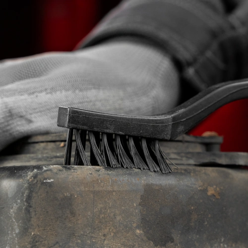 Набор щеток, 3 шт, металлические с пластмассовой ручкой, малые Matrix по ценам производителя в Воронеже с доставкой по всей России