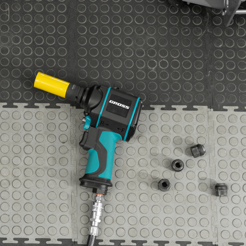 Гайковерт пневматический ударный G985K2, 1/2, 610Нм 9000 об/мин, с набором 17 предметов Gross по ценам производителя в Воронеже с доставкой по всей России