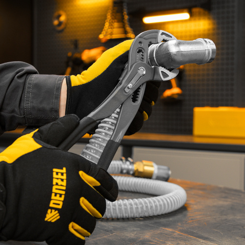 Клещи переставные, кнопочный механизм, обливные рукоятки, 300 мм Denzel по ценам производителя в Воронеже с доставкой по всей России