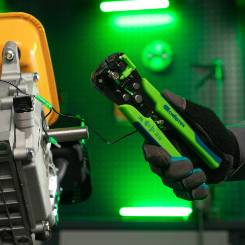 Щипцы для зачистки электропроводов, функция обрезания проводов Сибртех по ценам производителя в Воронеже с доставкой по всей России