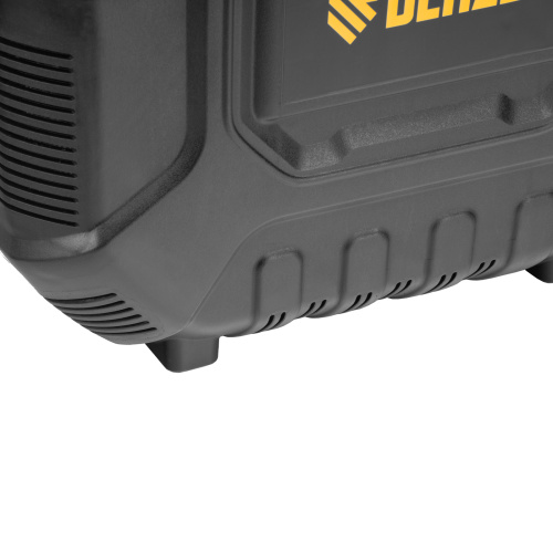 Компрессор воздушный DL1100 1.1 кВт, 180 л/мин, с набором аксессуаров Denzel по ценам производителя в Воронеже с доставкой по всей России