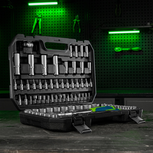 Набор инструментов, 1/2", 1/4", пластиковый кейс, 94 предмета// Сибртех по ценам производителя в Воронеже с доставкой по всей России