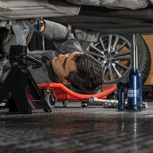 Домкрат гидравлический бутылочный телескопический, 2 т, подъем 170-380 мм Stels по ценам производителя в Воронеже с доставкой по всей России