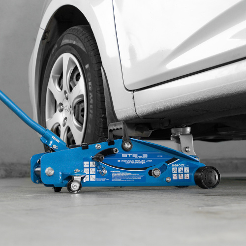 Домкрат гидравлический подкатной с фиксатором, 2.5 т, Safety Pin, 140-385 мм, в кейсе Stels по ценам производителя в Воронеже с доставкой по всей России