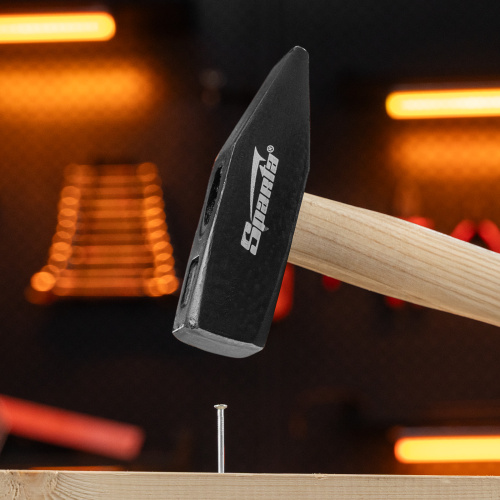 Молоток слесарный, 1000 г, квадратный боек, деревянная рукоятка Sparta по ценам производителя в Воронеже с доставкой по всей России