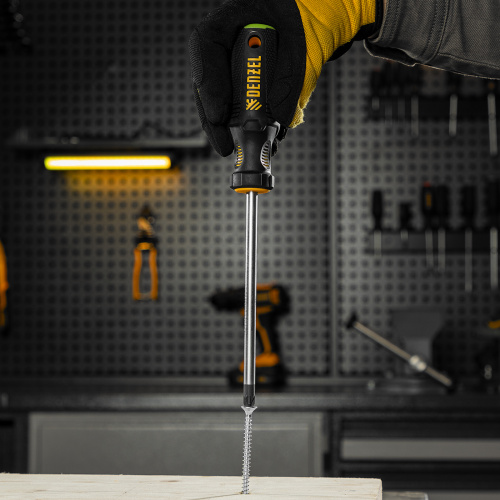 Отвертка PZ3x150 мм, CrV, трехкомпонентная рукоятка Denzel по ценам производителя в Воронеже с доставкой по всей России