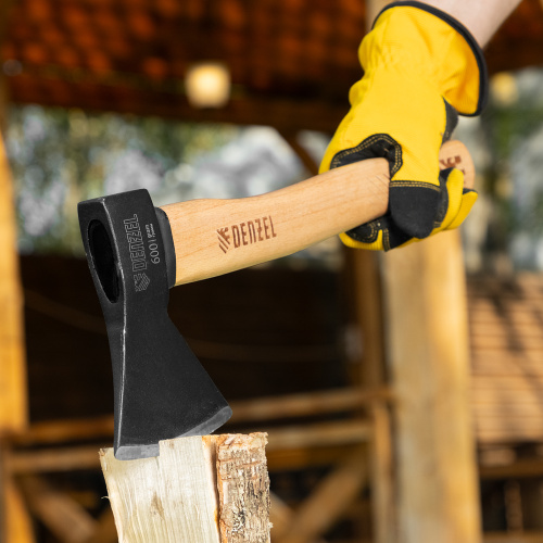 Топор, 600 г, кованый, буковое топорище Denzel по ценам производителя в Воронеже с доставкой по всей России