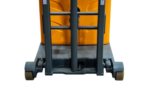 Штабелер самоходный 1,0 т 3,0 м XILIN CPD10W с наклоном мачты и противовесом 24/105 В/Ач по ценам производителя в Воронеже с доставкой по всей России