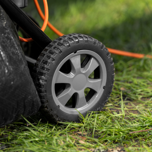 Измельчитель садовый электрический ECS-2500, 2500 Вт, 45 мм Denzel по ценам производителя в Воронеже с доставкой по всей России