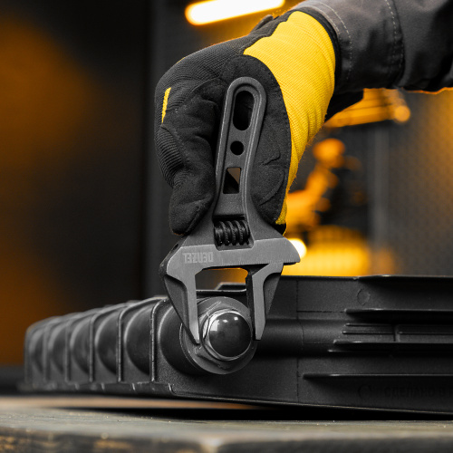 Ключ разводной 155 мм, CrV, кованый, укороченная рукоятка Denzel по ценам производителя в Воронеже с доставкой по всей России