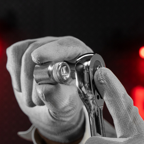 Ключ-трещотка 3/8", CrV, 45 зубьев, с быстрым сбросом, хром Matrix по ценам производителя в Воронеже с доставкой по всей России