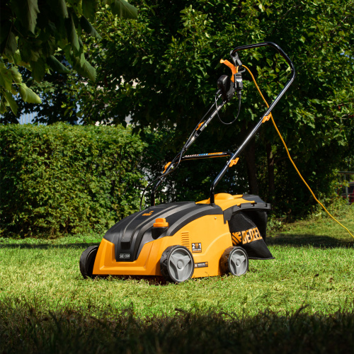 Скарификатор-аэратор  электрический SAE-1500, 1500 Вт, -11/+5 мм, 32 cм Denzel по ценам производителя в Воронеже с доставкой по всей России