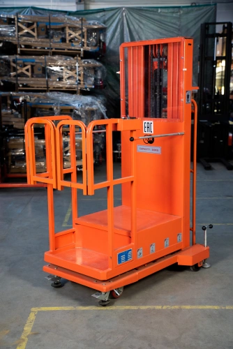 Сборщик заказов с электроподъемом 200 кг 3,3 м TOR GOPY3.302 по ценам производителя в Воронеже с доставкой по всей России