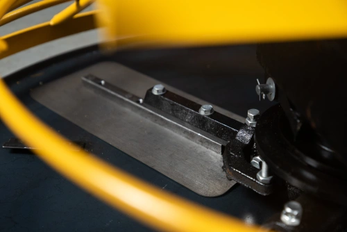 Затирочная машина электрическая 870мм TOR DMR 900 по ценам производителя в Воронеже с доставкой по всей России