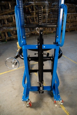 Штабелер-бочкокантователь гидравлический 0,35 т 2,5 м TOR COT по ценам производителя в Воронеже с доставкой по всей России