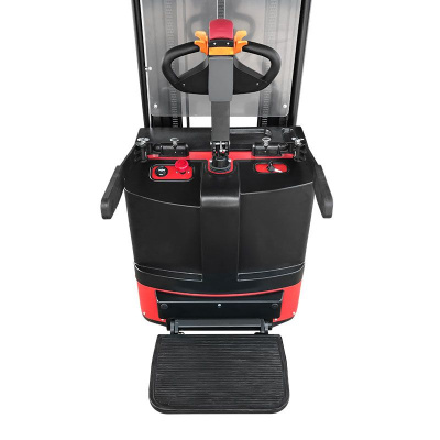 Самоходный штабелер PROLIFT SDK 1656 со свободным подъемом по ценам производителя в Воронеже с доставкой по всей России