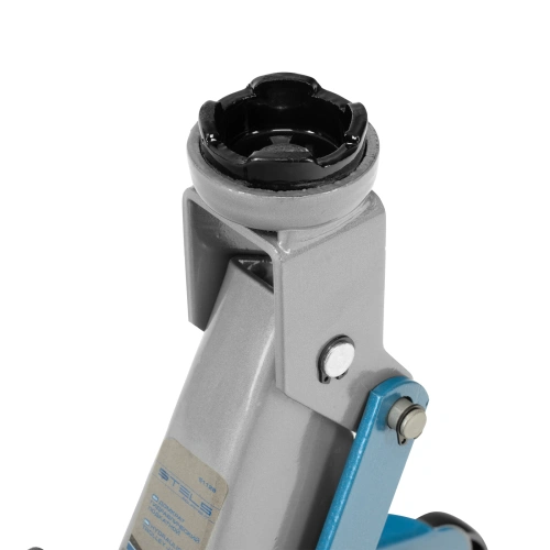 Домкрат гидравлический подкатной, 2 т, h подъема 140-340 мм, в кейсе Stels по ценам производителя в Воронеже с доставкой по всей России