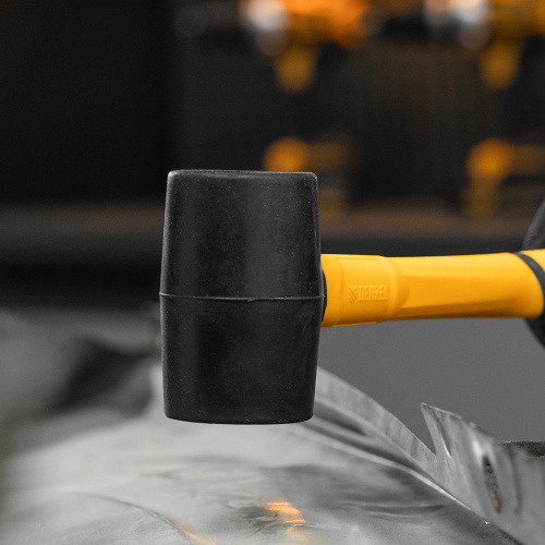 Киянка резиновая, 225 г, черная, фибергласовая рукоятка c TPR покрытием Denzel по ценам производителя в Воронеже с доставкой по всей России