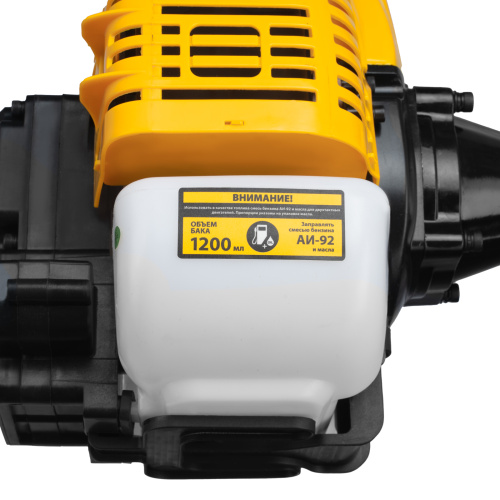 Триммер бензиновый DT-52E, 52 см3, неразъемная штанга, электростартер, состоит из 2 частей Denzel по ценам производителя в Воронеже с доставкой по всей России