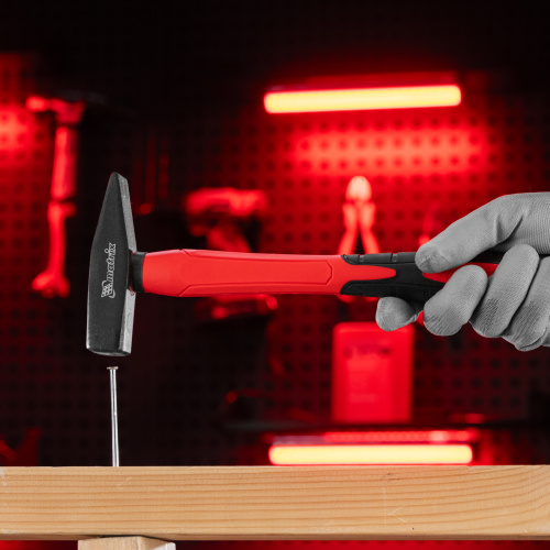 Молоток слесарный optimal, 400 г, фибергласовая обрезиненная рукоятка, квадратный боек Matrix по ценам производителя в Воронеже с доставкой по всей России