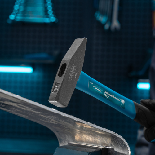 Молоток слесарный, 500 г, квадратный боек, фибергласовая обрезиненная рукоятка Gross по ценам производителя в Воронеже с доставкой по всей России