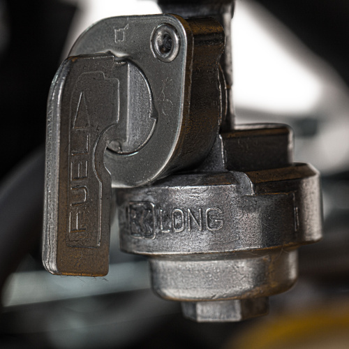 Генератор инверторный GT-2500iF, 2.5 кВт, 230 В, бак 5 л, открытый корпус, ручной старт Denzel по ценам производителя в Воронеже с доставкой по всей России