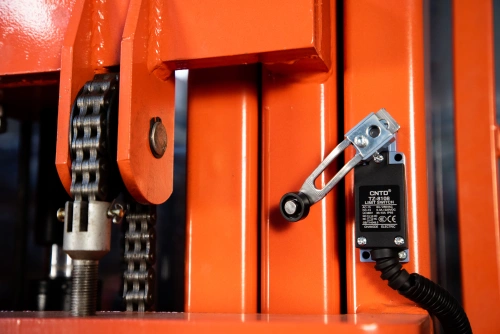 Сборщик заказов с электроподъемом 200 кг 4,0 м TOR GOPY4.403 по ценам производителя в Воронеже с доставкой по всей России