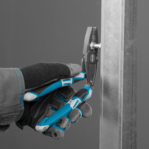 Плоскогубцы комбинированные с изогнутой головой, трехкомпонентные рукоятки, 200 мм Gross по ценам производителя в Воронеже с доставкой по всей России