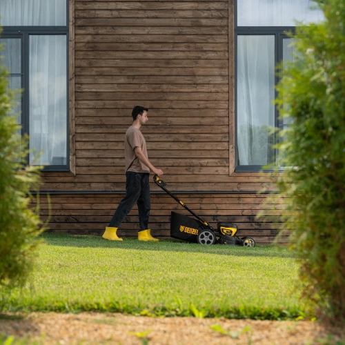 Газонокосилка аккумуляторная бесщет. DLM-460, 460 мм, травосб. 65 л., Li-Ion, 40 В Denzel по ценам производителя в Воронеже с доставкой по всей России