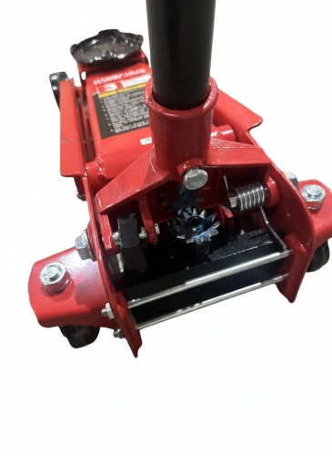 Домкрат гидравлический подкатной TOR г/п 3,0 т 135-495 мм по ценам производителя в Воронеже с доставкой по всей России