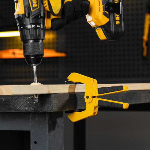 Струбцина клещеобразная, усиленная 65 х 50 мм, двухкомпонентные рукоятки Denzel по ценам производителя в Воронеже с доставкой по всей России