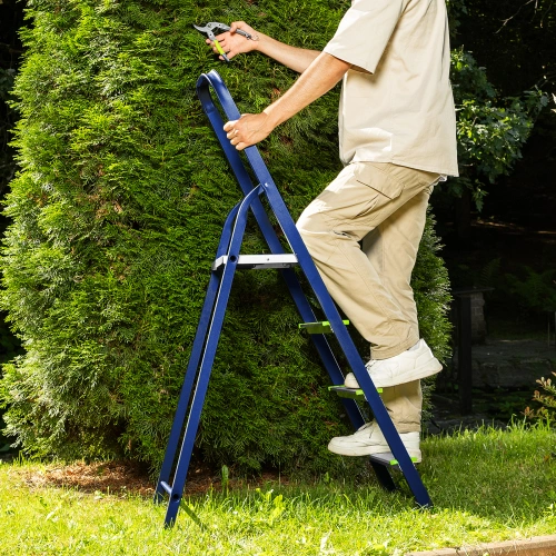 Стремянка, 4 ступени, стальной профиль, алюминиевые ступени Сибртех по ценам производителя в Воронеже с доставкой по всей России