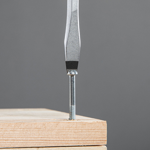 Отвертка SL8 x 150 мм, S2, трехкомпонентная рукоятка Gross по ценам производителя в Воронеже с доставкой по всей России