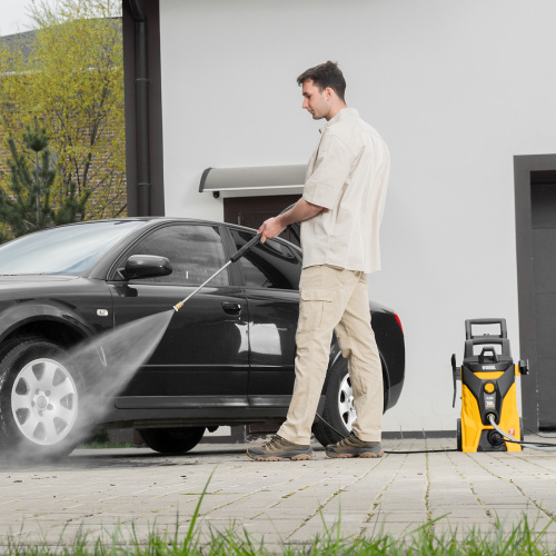 Моечная машина высокого давления R-180i, 2400 Вт, 180 бар, 7.5 л/мин, асинхронный двигатель Denzel по ценам производителя в Воронеже с доставкой по всей России