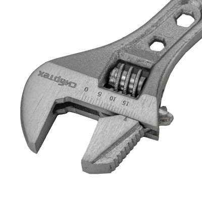 Ключ разводной, 150мм, переставная губка, 2-х комп. рукоятка Сибртех по ценам производителя в Воронеже с доставкой по всей России