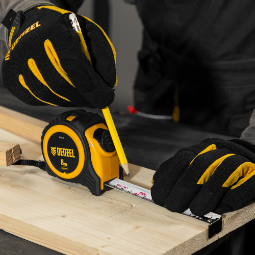 Рулетка 8м х 25мм, обрезиненный корпус, автоматическая фиксация Denzel по ценам производителя в Воронеже с доставкой по всей России