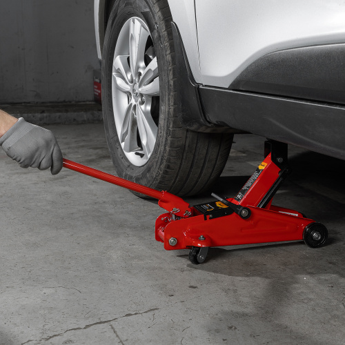 Домкрат гидравлический подкатной, 2 т, h подъема 125-300 мм, в пластиковом кейсе Sparta по ценам производителя в Воронеже с доставкой по всей России