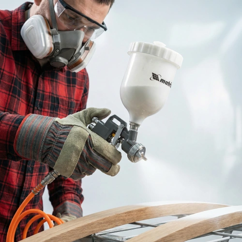 Набор пневмоинструмента, 5 предметов, быстросъемное соединение, краскораспылитель с верхним бачком Matrix по ценам производителя в Воронеже с доставкой по всей России