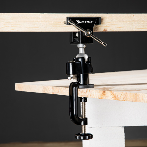Тиски настольные, многофункциональные, сменная насадка, хомут для дрели, шарнирный механизм, 70 мм Matrix по ценам производителя в Воронеже с доставкой по всей России