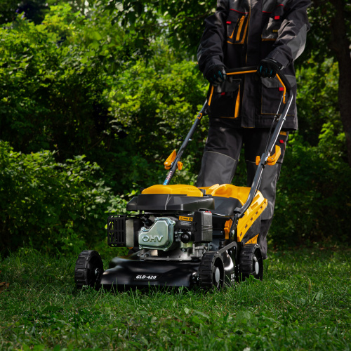 Газонокосилка бензиновая GLD-420, 146 см3, ширина 42 см, 40 л Denzel по ценам производителя в Воронеже с доставкой по всей России