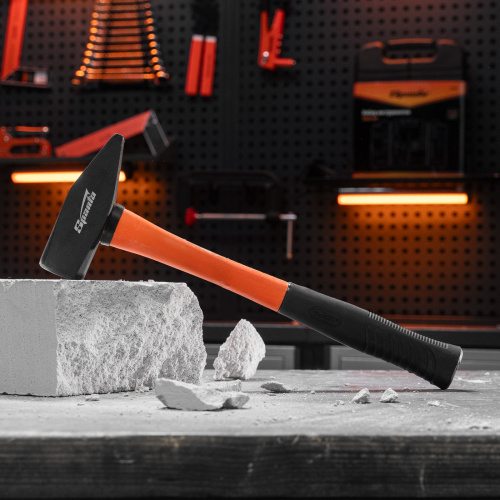 Молоток слесарный, 1500 г, фибергласовая обрезиненная рукоятка Sparta по ценам производителя в Воронеже с доставкой по всей России