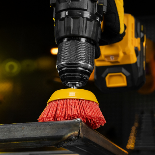 Щетка для дрели, 75 мм, Чашка, со шпилькой, нейлоновая щетина Denzel по ценам производителя в Воронеже с доставкой по всей России