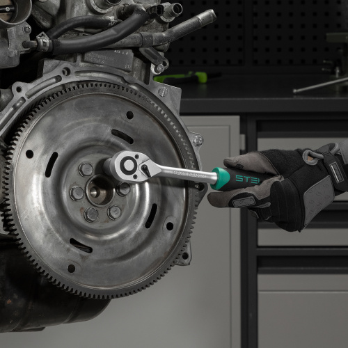 Набор инструментов, 1/2", 1/4", CrV, пластиковый кейс 98 предметов Stels по ценам производителя в Воронеже с доставкой по всей России