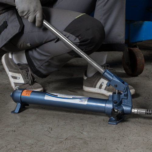 Растяжка гидравлическая, 10 т, набор из 17 предметов, 7 сменных насадок, в металлическом кейсе Stels по ценам производителя в Воронеже с доставкой по всей России