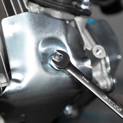 Набор ключей комбинированных с трещоткой, 8-19 мм, 7 шт, CrV Gross по ценам производителя в Воронеже с доставкой по всей России