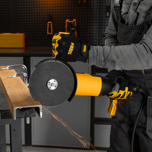 Машина шлифовальная угловая AG180-2000, 2000 Вт, 180 мм, 8500 об/мин Denzel по ценам производителя в Воронеже с доставкой по всей России