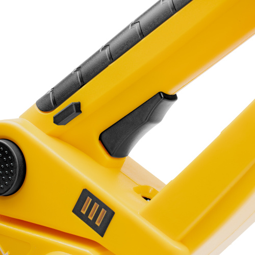 Ножницы-кусторез аккумуляторные GS-7, Li-Ion, 7,2 В Denzel по ценам производителя в Воронеже с доставкой по всей России