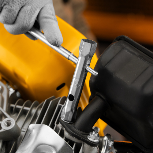 Набор ключей трубчатых торцевых, 6 - 22 мм, вороток, оцинкованные, 9 шт. Sparta по ценам производителя в Воронеже с доставкой по всей России